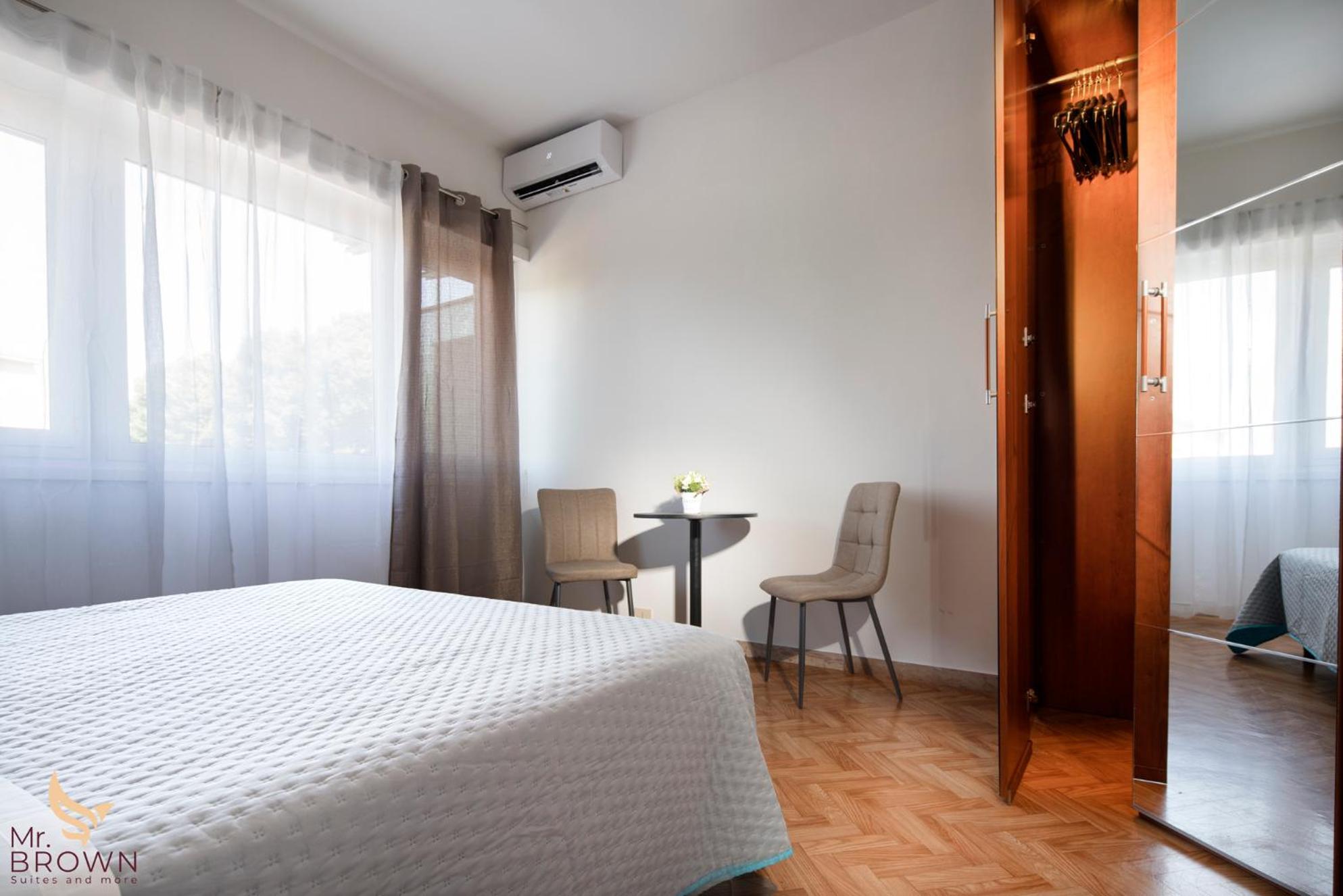 Mr Brown Home And Suites Рим Стая снимка