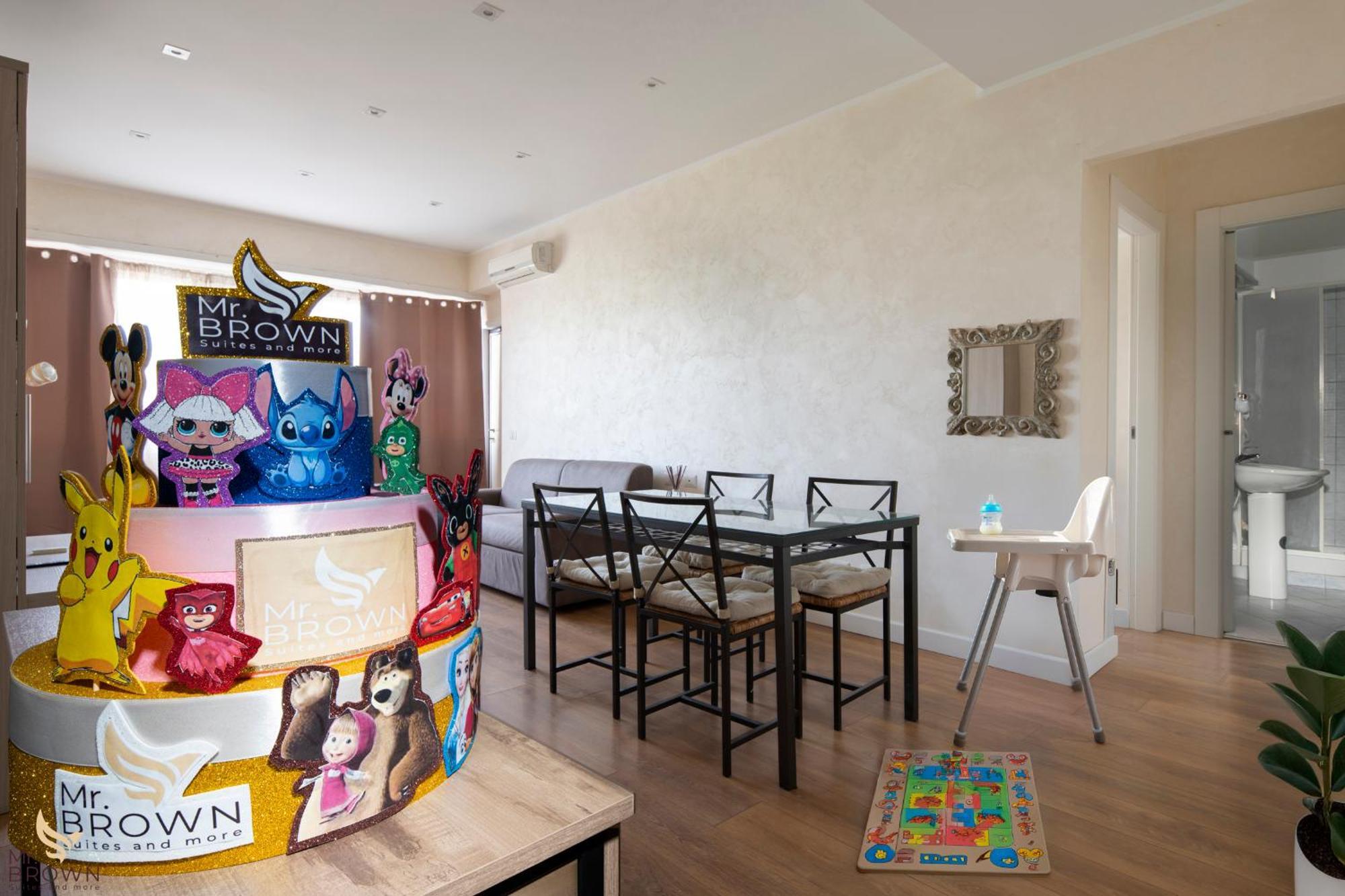 Mr Brown Home And Suites Рим Екстериор снимка