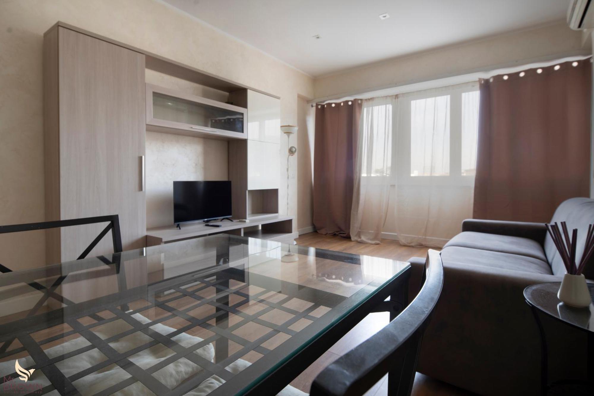 Mr Brown Home And Suites Рим Екстериор снимка